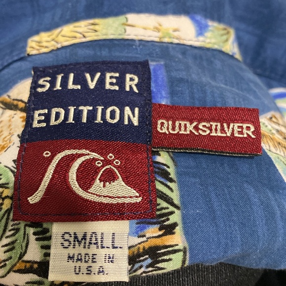 Quicksilver, Silver Edition Button Up Aloha Tropical Tiki Hawaiian Shirt |Size S - Picture 7 of 8